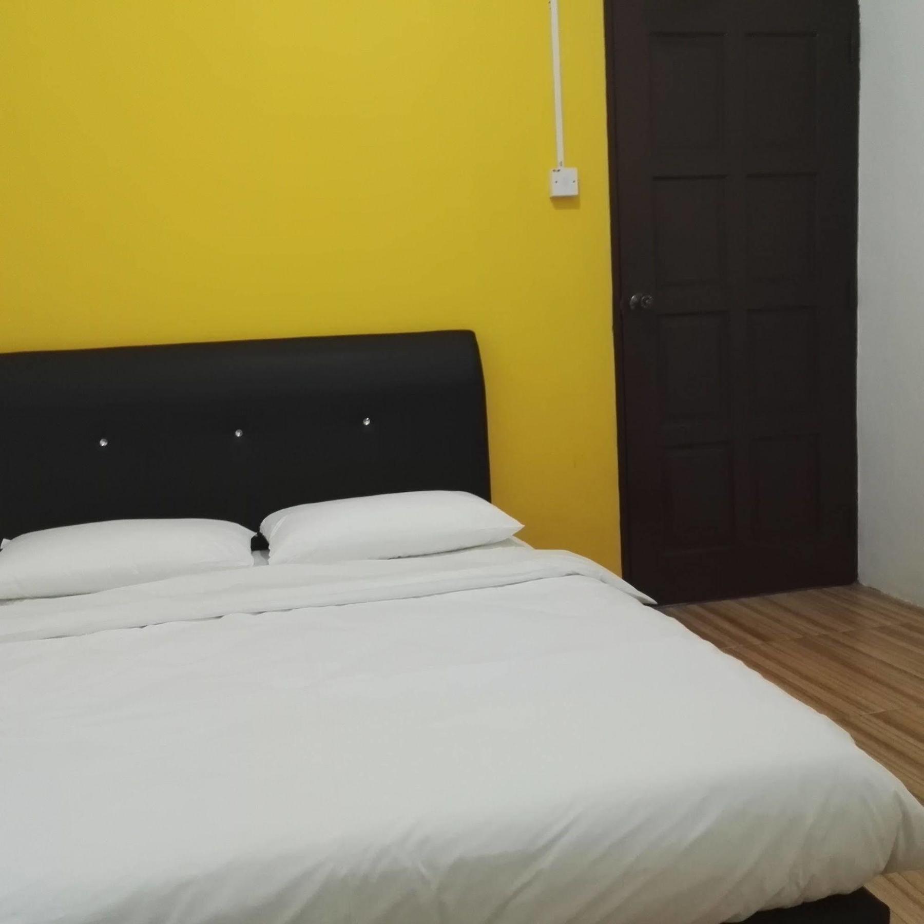 Spot On 89886 Backpacker'S Stay Services Kuching Exterior photo
